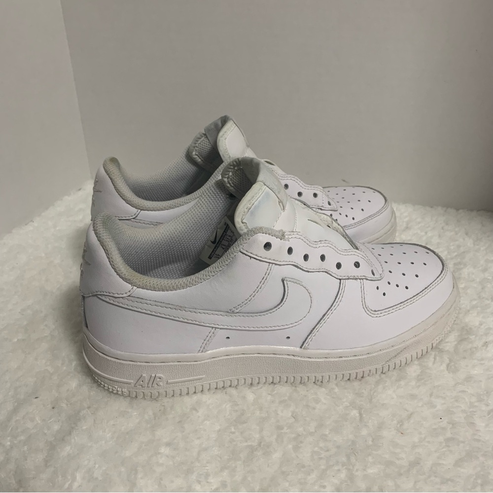 Nike Air Force 1 Low Triple White 314192-117 Youth Size 5 (2013)